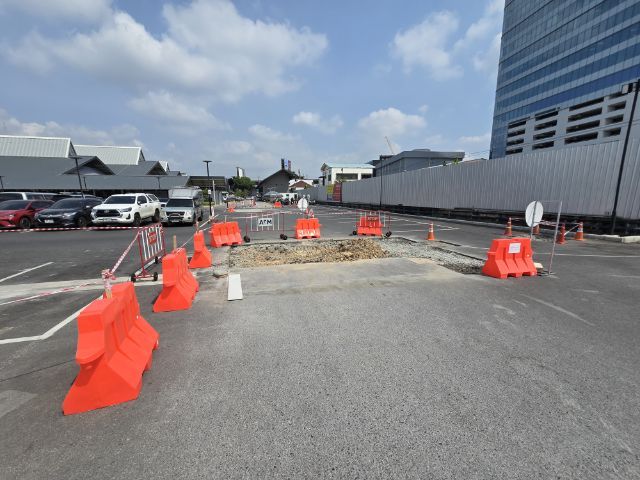 แบ​ริเออร์​พลาสติก​สีส้ม 1 เมตร มือ2 รูปที่ 3