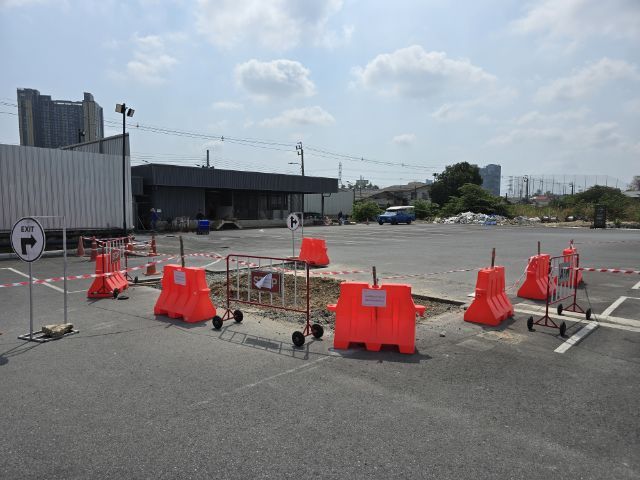 แบ​ริเออร์​พลาสติก​สีส้ม 1 เมตร มือ2 รูปที่ 2