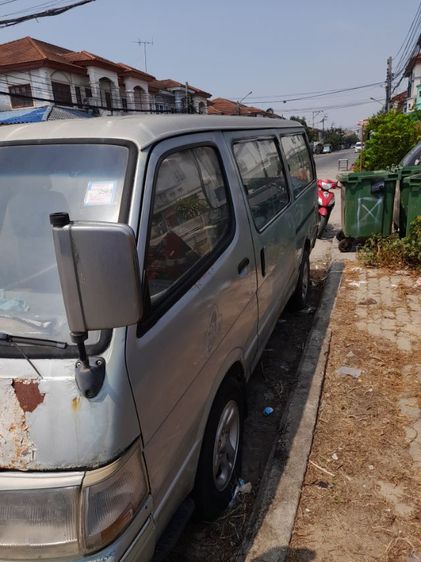 Toyota Hiace 1995 2.5 Van เบนซิน ไม่ติดแก๊ส เกียร์อัตโนมัติ เทา รูปที่ 2