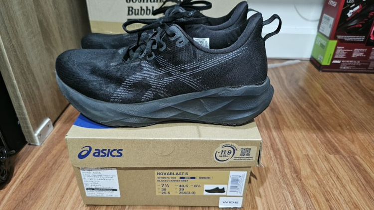 ASICS novablast5  รูปที่ 2