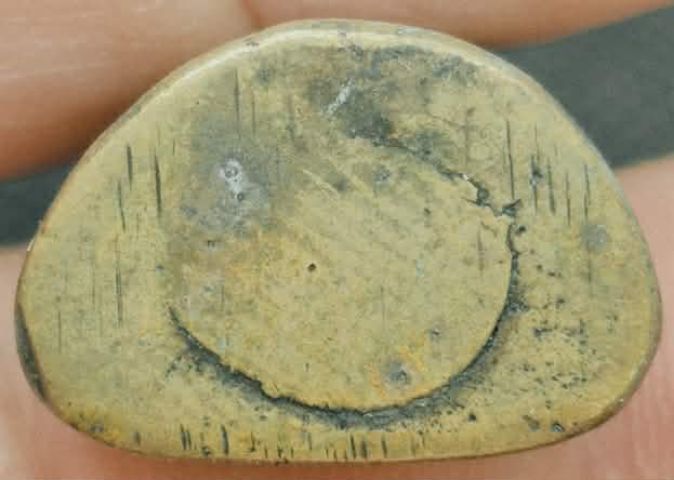 หลวงพ่อเงินนิยม รูปที่ 3