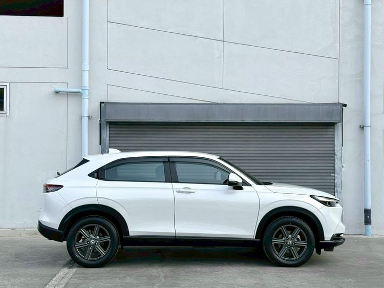 Honda HR-V 2022 1.5 EL e:HEV Utility-car ไฮบริด ไม่ติดแก๊ส เกียร์อัตโนมัติ ขาว รูปที่ 3