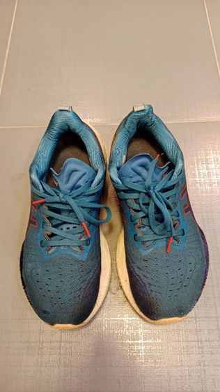 รองเท้าวิ่งasic novablast 4(แท้มือสอง) รูปที่ 3