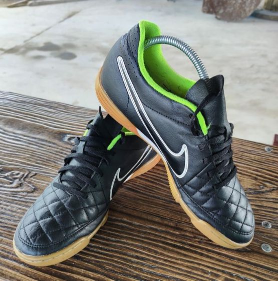 รองเท้าฟุตซอล NIKE ทือ2 สภาพดี รูปที่ 4