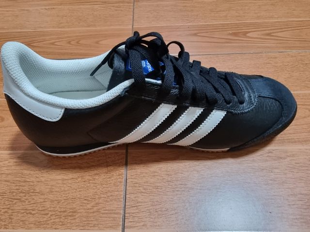 Adidas Kick 'K72 "Black White รูปที่ 2