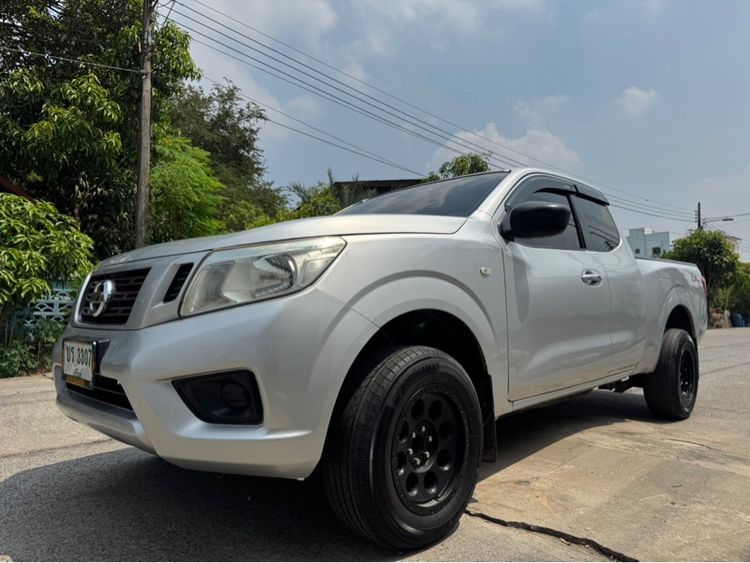รถ Nissan Navara 2.5 SL สี เทา
