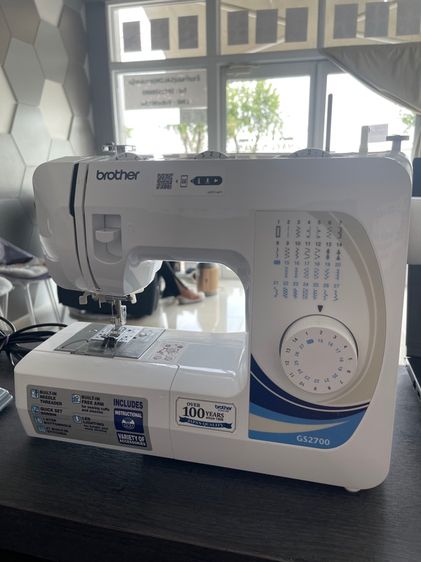 Brother จักรเย็บผ้า รุ่น GS-2700 มือ2 สภาพนางฟ้า พร้อมแถมอุปกรณ์เสริม รูปที่ 2