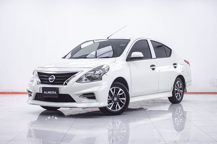 รถ Nissan Almera 1.2 E Sportech สี ขาว