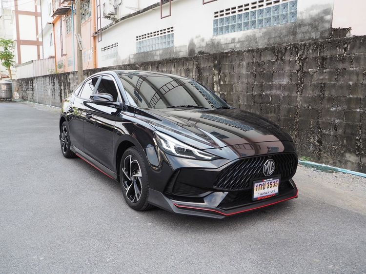 รถ MG MG5 1.5 D สี ดำ