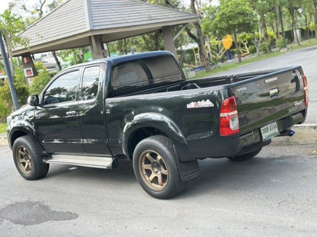 Toyota Hilux Vigo Champ 2013 Smart Cab 2.5 E Prerunner Pickup ดีเซล ไม่ติดแก๊ส เกียร์ธรรมดา ดำ รูปที่ 3