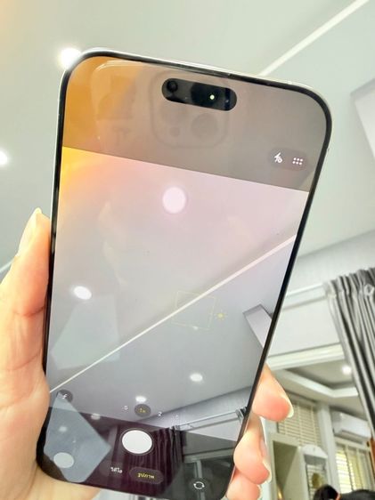 iPhone 16 Pro Max 256GB Natural Titanium เดิมๆ แบตแท้ 100 กล้องมีเลเซอร์นิดนึง เน้นใช้งาน คุ้มมากครับ รูปที่ 7