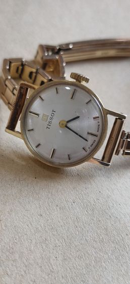 นาฬิกา วินเทจ ผู้หญิง แบรนด์ Tissot swiss made ทองคำ 9ct ทั้งสายทั้งเรือน  รูปที่ 3