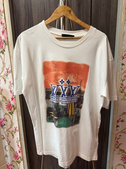 T Shit Louis Paris White Logo เสืัอ