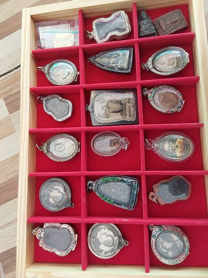 พระเครื่อง รูปที่ 4