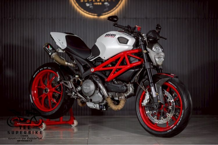 DUCATI M796 2014