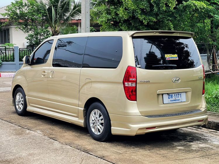 Hyundai H-1  2009 2.5 Deluxe Utility-car ดีเซล ไม่ติดแก๊ส เกียร์อัตโนมัติ บรอนซ์ทอง รูปที่ 4