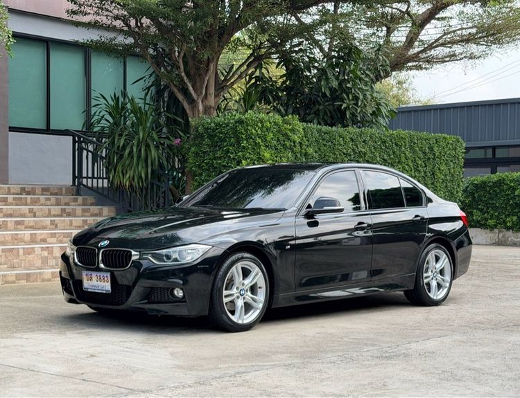 BMW Series 3 2017 320d Sedan ดีเซล ไม่ติดแก๊ส เกียร์อัตโนมัติ ดำ รูปที่ 4
