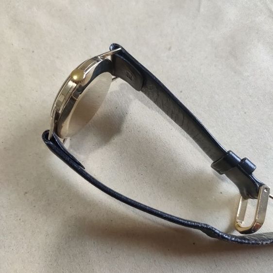 นาฬิกาวินเทจ แบรนด์ Apex ตัวเรือน 9ct 17 jewels Switzerland ยุคปี 1960-1969 รูปที่ 8