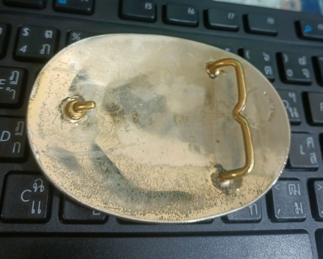 Vintage Western Award Silversmith Collection Belt Buckle Made usa  หัวเข็มขัด งานเก่า เนื้อเงินผสม ลงยาแดง ดำ  ทองเค เก่า แท้ พร้อมส่งครับ. รูปที่ 5