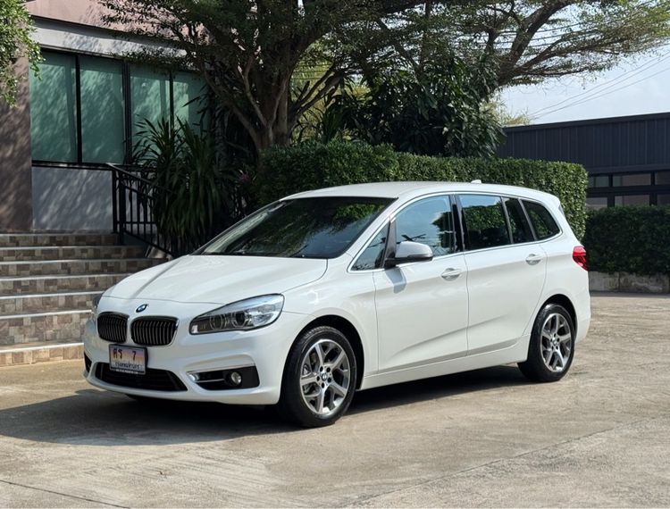 BMW Series 2 2017 218i Utility-car เบนซิน ไม่ติดแก๊ส เกียร์อัตโนมัติ ขาว รูปที่ 4