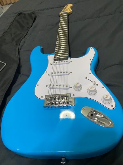 กีต้าร์ไฟฟ้า รูปที่ 3