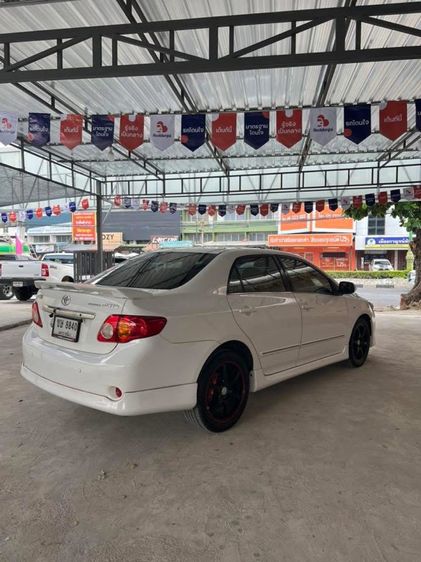 Toyota Corolla 2010 1.6 Sedan เบนซิน NGV เกียร์อัตโนมัติ ขาว รูปที่ 4