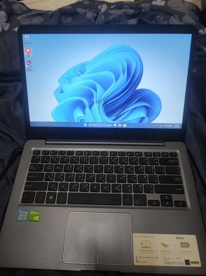 Asus vivo book s14 Core i3 gen8 GeForce mx130