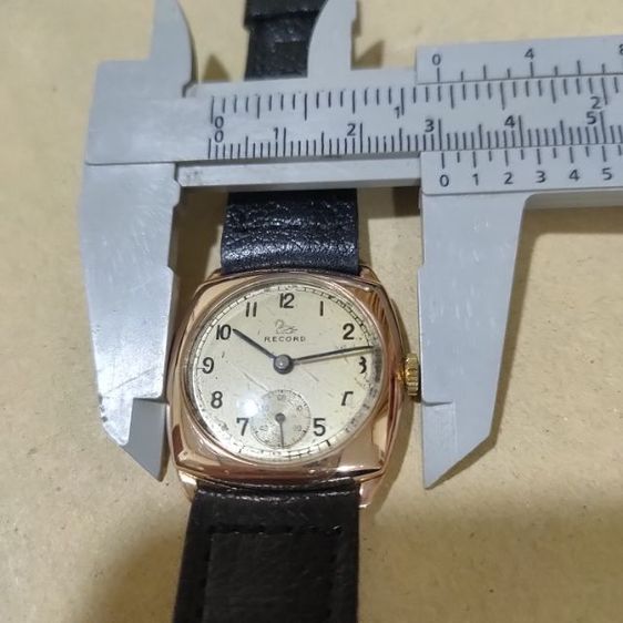 นาฬิกาวินเทจ แบรนด์ Record swiss made ตัวเรือน 9ct 375 ยุคปี 1950 รูปที่ 6