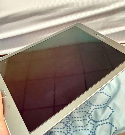 ซัมซุงGALAXZY TAB.S2(จอ9.7นิ้ว)หน้าจอมีรอยร้าวหน่อยเดียวพร้อมใช้งานได้ปกติดีเครื่องเดิมๆมือเดียวออกจากศูนย์ไม่ค่อยได้ใช้ครับ รูปที่ 3