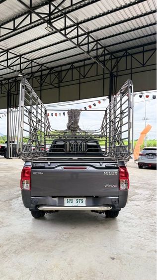 Toyota Hilux Revo 2021 2.8 J Plus Pickup ดีเซล ไม่ติดแก๊ส เกียร์ธรรมดา เทา รูปที่ 4