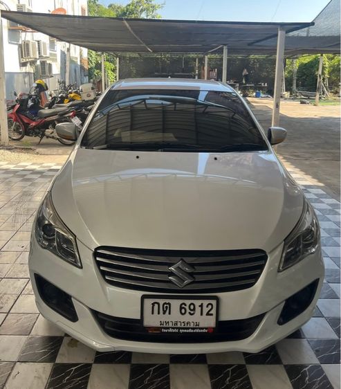รถ Suzuki Ciaz 1.2 GL สี ขาว