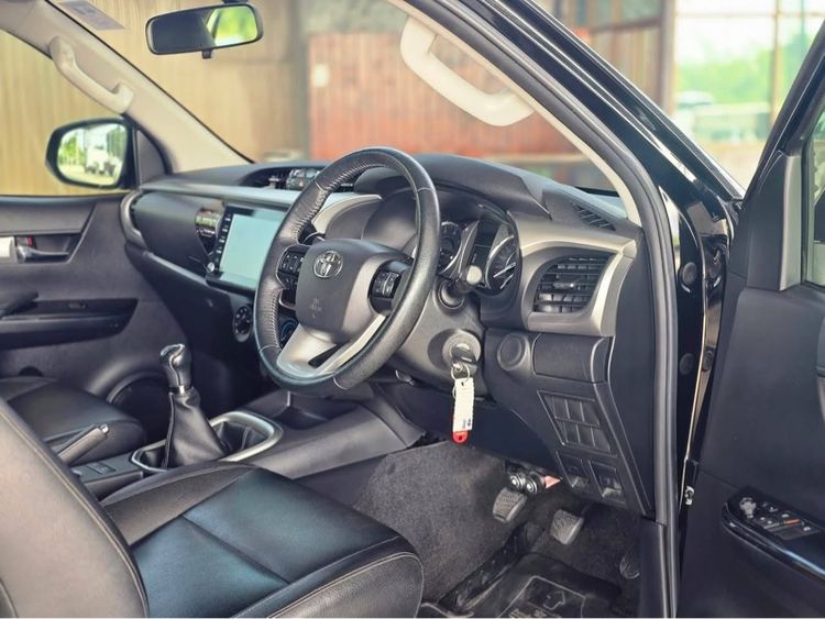 Toyota Hilux Revo 2020 2.4 Prerunner Mid Pickup ดีเซล ไม่ติดแก๊ส เกียร์ธรรมดา ดำ รูปที่ 3