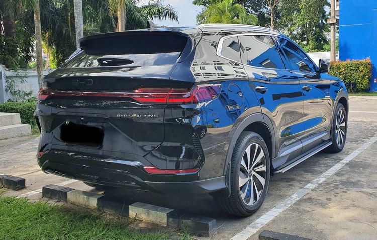BYD Sealion 7 2025 Premium Utility-car ปลั๊กอินไฮบริด (PHEV) เกียร์อัตโนมัติ ดำ รูปที่ 4