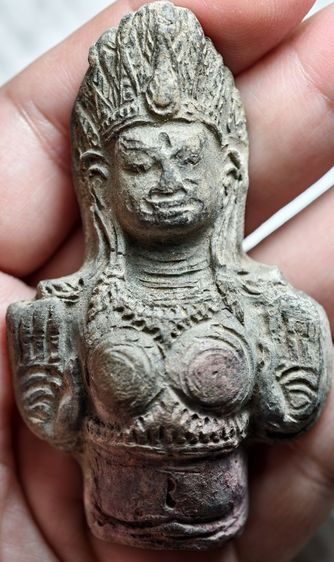 พระกรุเนื้อดิน