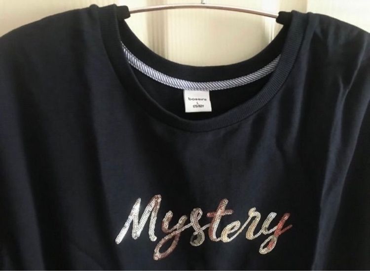 เสื้อสตรี แบรนด์bossinee  รูปที่ 2