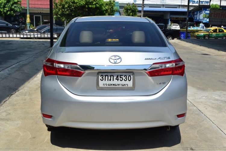 Toyota Altis 2014 1.6 G Sedan เบนซิน ไม่ติดแก๊ส เกียร์อัตโนมัติ เทา รูปที่ 3