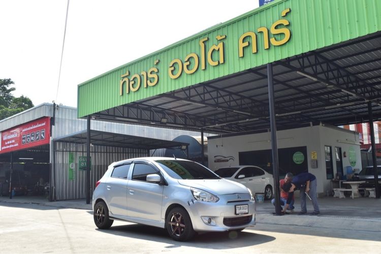 รถ Mitsubishi Mirage 1.2 GLX สี เทา