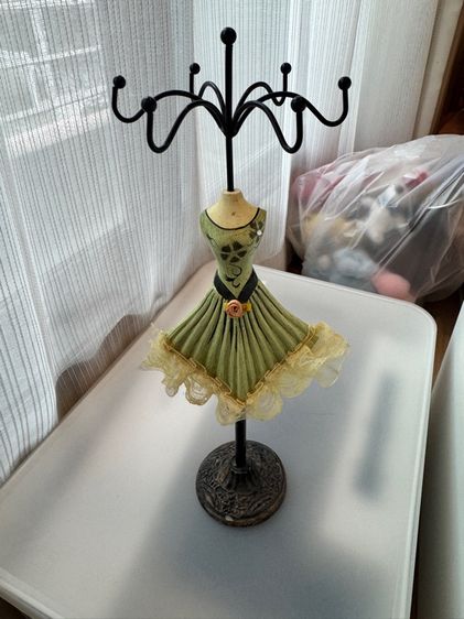 ของตกแต่งบ้านอื่นๆ ที่แขวนสร้อยวินเทจ