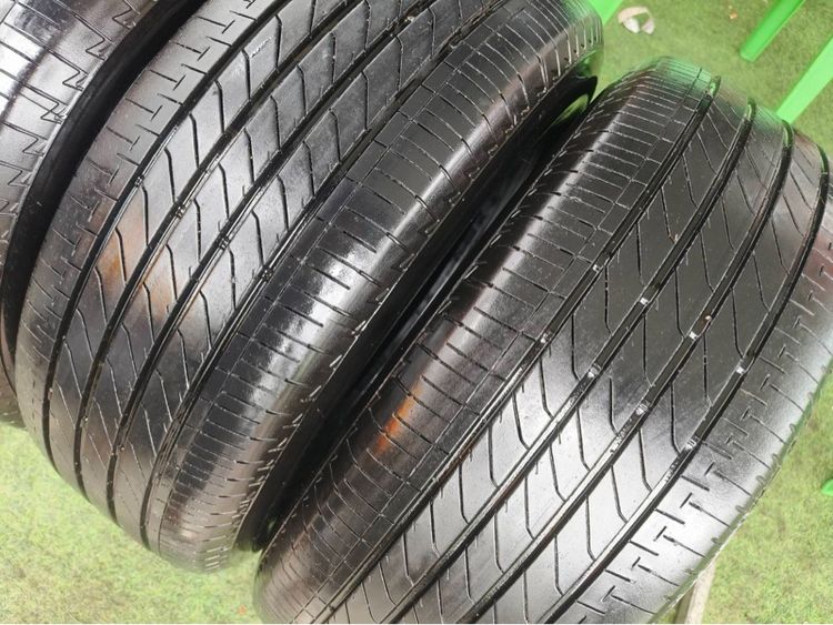 ยาง Bridgestone t005a 215 60 16 ปี 25 ชุดละ 5,000 บาทครับ รูปที่ 4