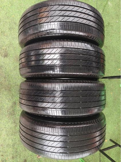 ยาง Bridgestone t005a 215 60 16 ปี 25 ชุดละ 5,000 บาทครับ