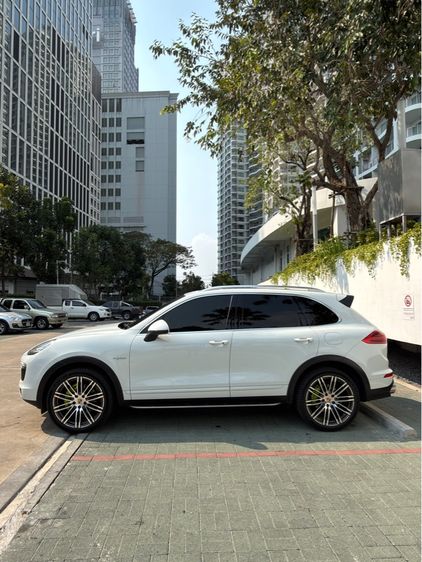 Porsche Cayenne 2015 Utility-car ไฮบริด เกียร์อัตโนมัติ ขาว รูปที่ 3