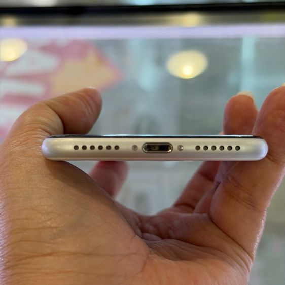 iPhone SE 2020 128GB สีขาว เครื่องศูนย์ โมเดลTH สภาพสวยมาก🔥🔥 รูปที่ 5