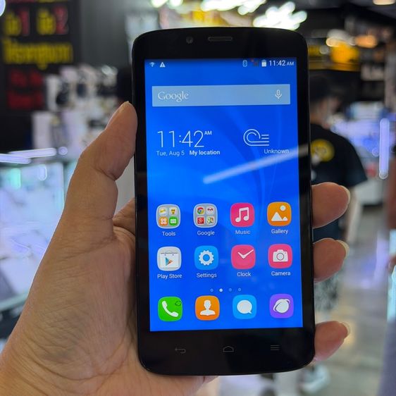 ยี่ห้ออื่นๆ 16 GB HONOR Holly สีดำ สภาพสวย จอ5.0นิ้ว แรม1รอม16 กล้อง8ล้าน แถมที่ชาร์จ❤️❤️