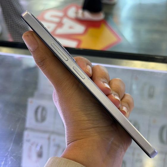 OPPO A79 5G สี Dazzling Purple เครื่องศูนย์ สภาพสวยมากๆ จอ6.72นิ้ว แรม8รอม256 Dimensity6020 กล้อง50ล้าน(2ตัว)🔥🔥 รูปที่ 4