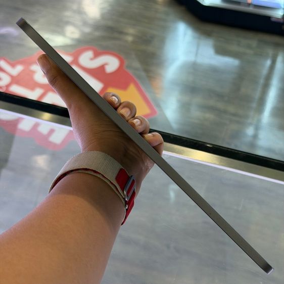 iPad Air5 64GB M1 WiFi สีดำ เครื่องศูนย์ โมเดลTH สภาพสวย จอ10.9นิ้ว ชิปM1 เครื่องใช้งานดีเยี่ยม🥰🥰 รูปที่ 3