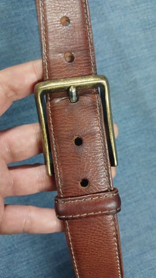 เข็มขัดหนังแท้ RW CO
made in Canada เอว 37 ถึง 41
กว้าง 1.3 ยาวรวมหัว 47.5
หนังสวย สภาพหล่อ รูปที่ 9