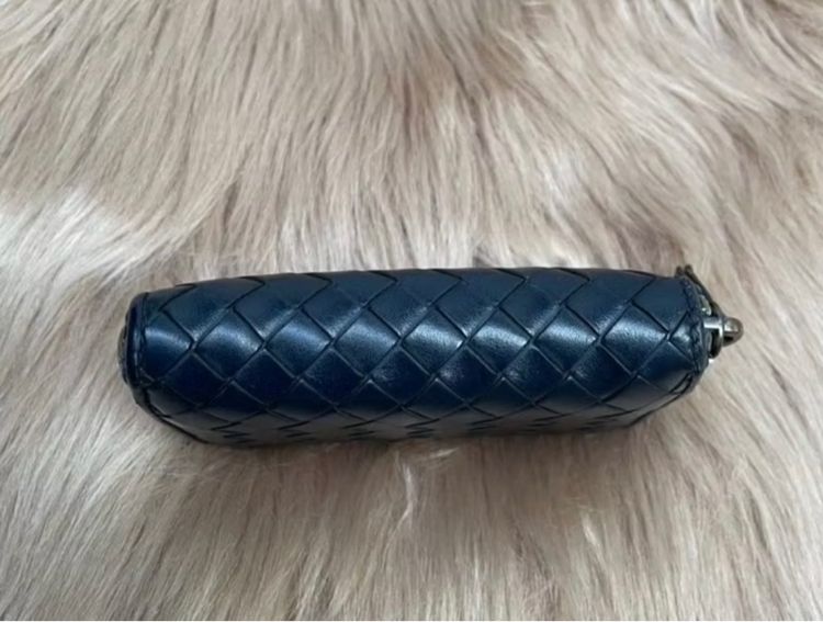 BOTTEGA VENETA Coin Case Card สี midnight มือสอง ของแท้ รูปที่ 6
