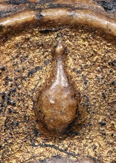 องค์ตรียัมปวาย💥พระบ้านแบ่งปัน ➰ พระสมเด็จวัดระฆัง พิมพ์เจดีย์ จุ่มรักปิดทองคำเปลว มีมวลสารเก่า  รูปที่ 6