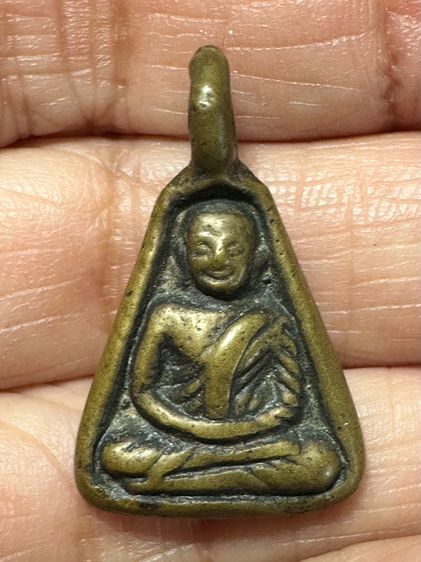 🙏เหรียญหล่อล.พ.เงิน จอบเล็ก🙏เหรียญพระพุทธชินราช🙏พระร่วงยืนสุโขทัย องค์ละ1000