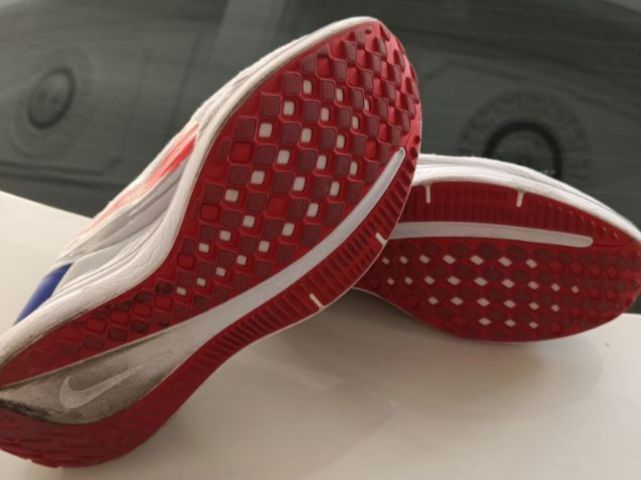 ขายถูก Nike run  size 40.5-255cm ของแท้ สภาพดี เบามาก รูปที่ 4
